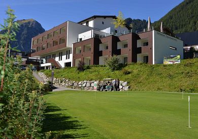 Golf hotels right on the golf course