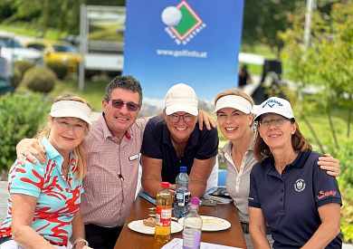 Inn-Salzach Damen-Scrambleturnier im GC Schloss Guttenburg